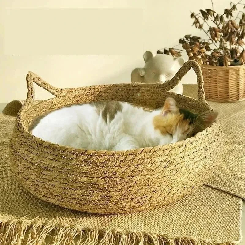 TechnuPet Cat Bed Hand-Woven Rattan Cat Bed